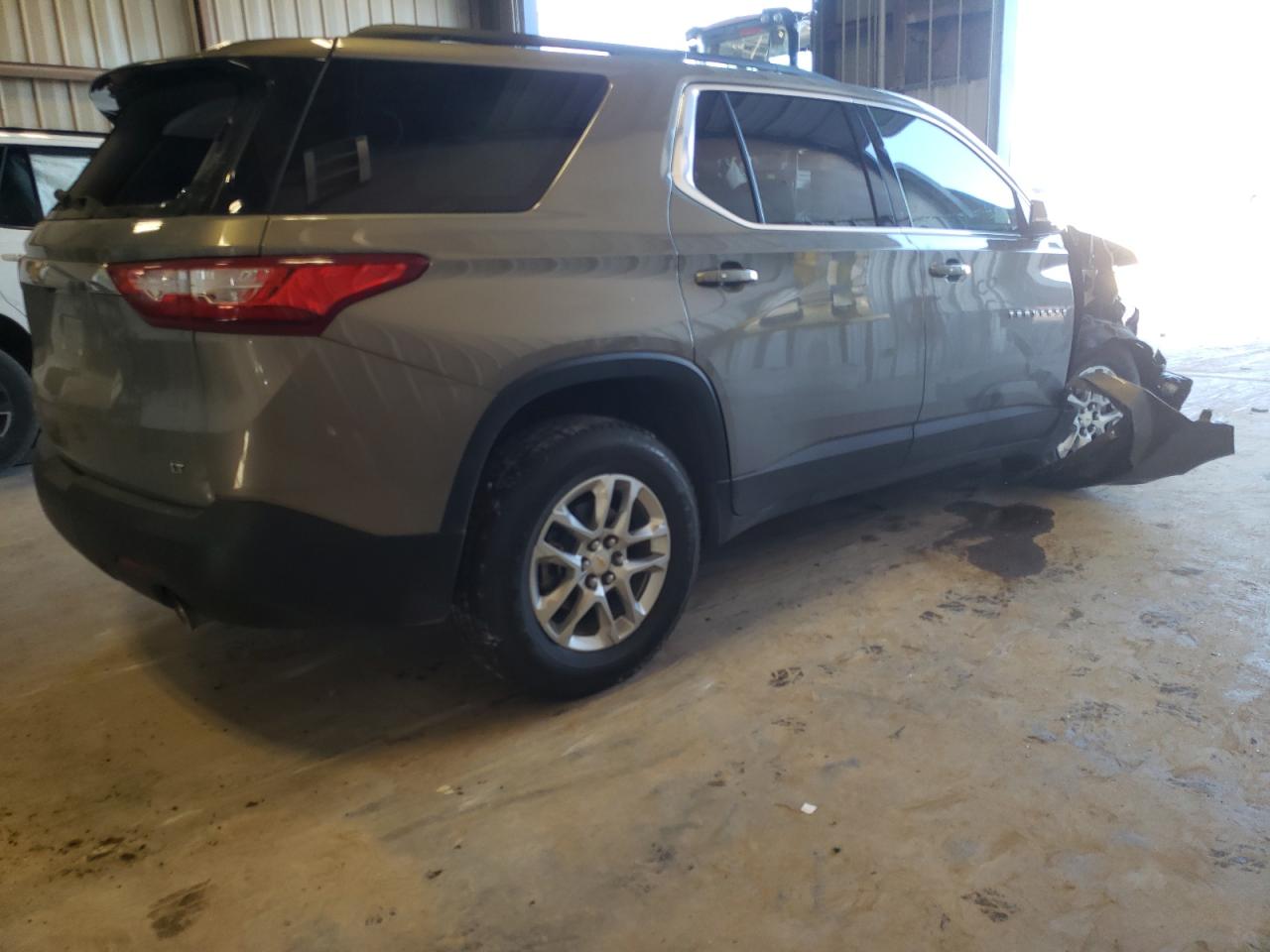 Изображение 3 2019 CHEVROLET TRAVERSE LT 2019 с VIN 1GNERGKW6KJ231902