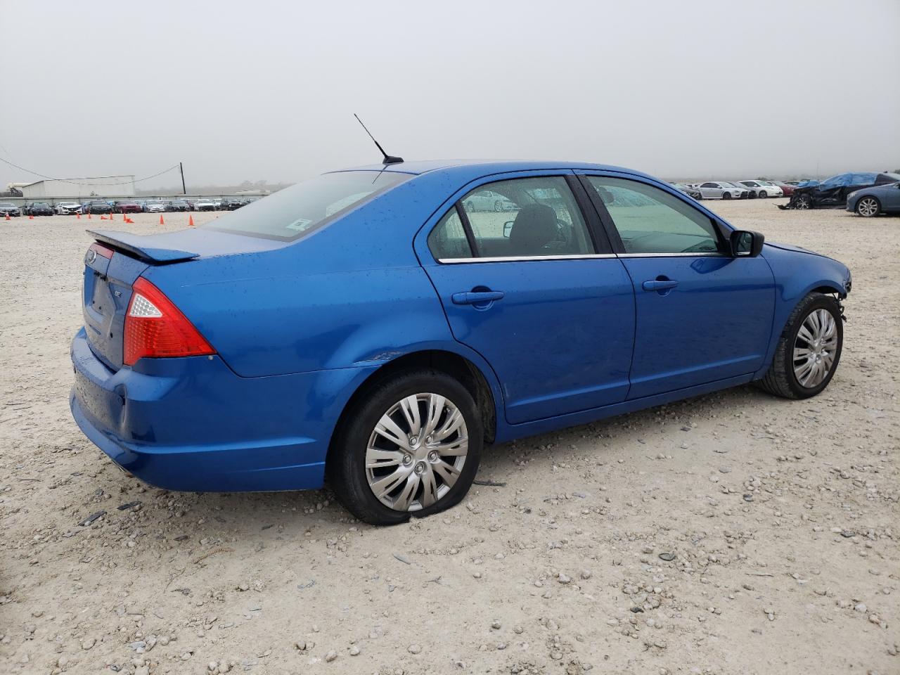 Image 3 of 2011 FORD FUSION SE 2011 with VIN 3FAHP0HAXBR189213