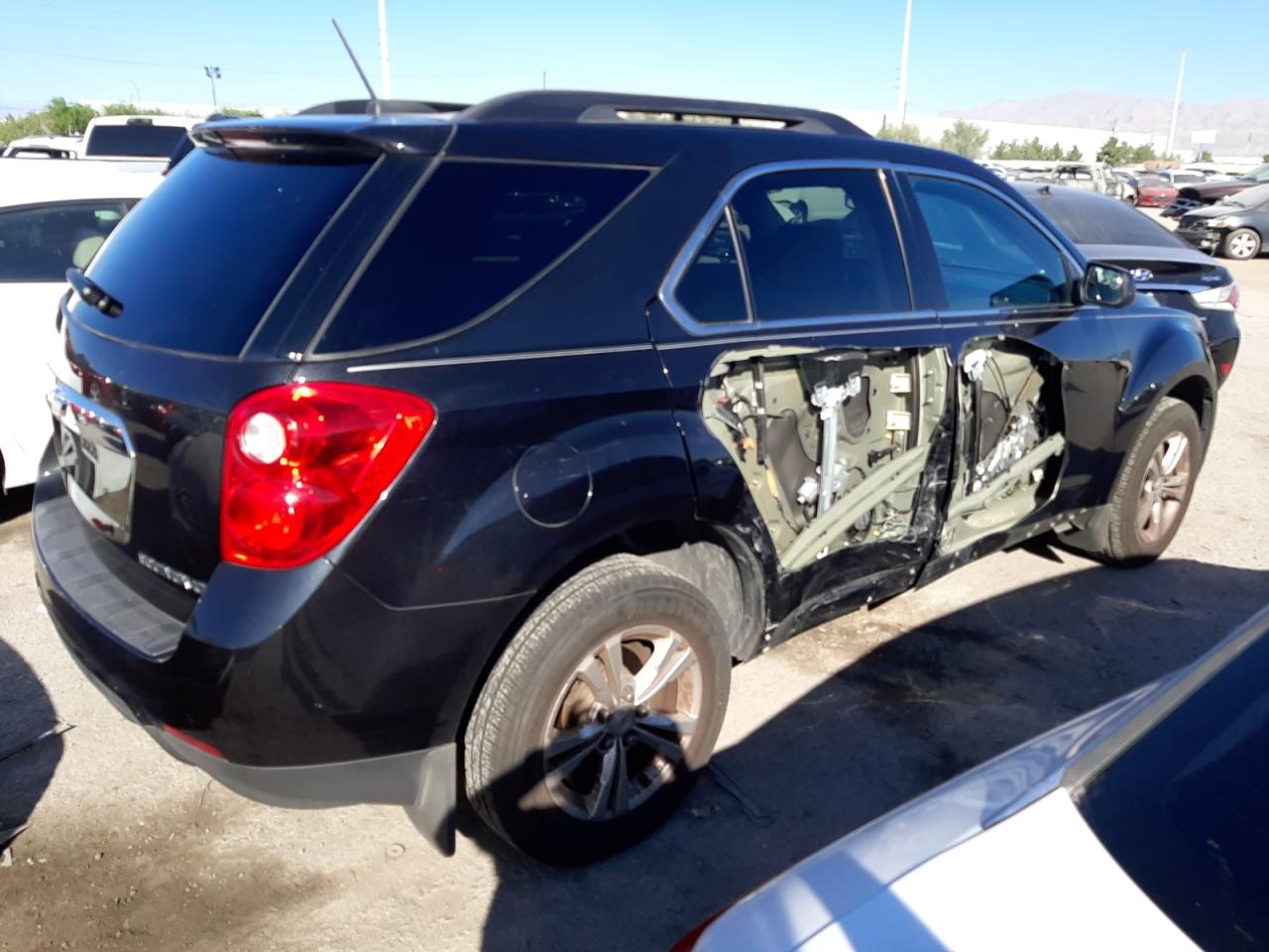 Image 3 of 2015 CHEVROLET EQUINOX LT 2015 with VIN 2GNALBEK6F6354596