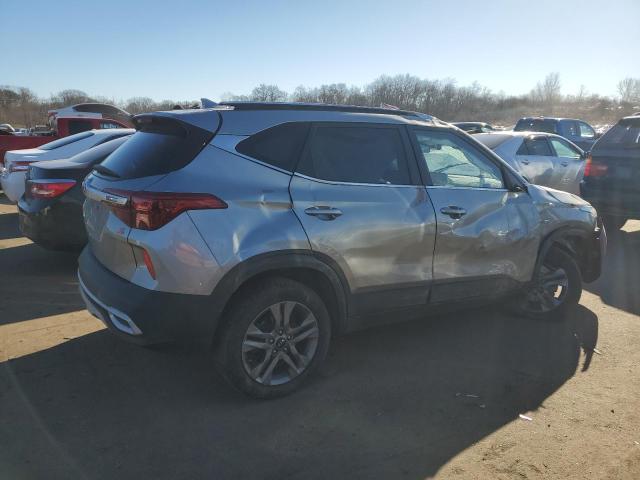 Image 3 of 2021 KIA SELTOS S 2021 with VIN KNDEUCAA6M7040163
