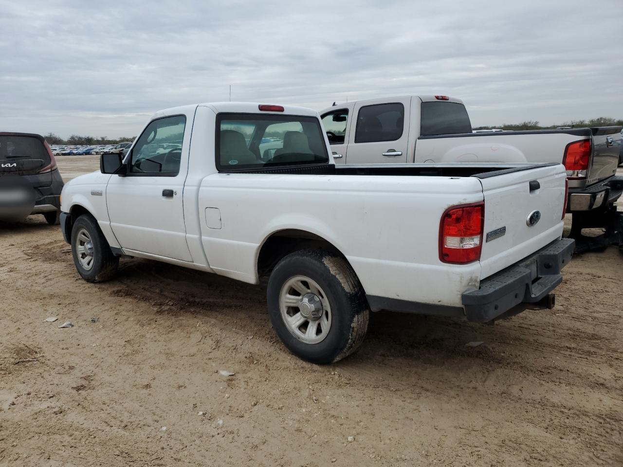 Изображение 2 2009 FORD RANGER  2009 с VIN 1FTYR10D19PA50427