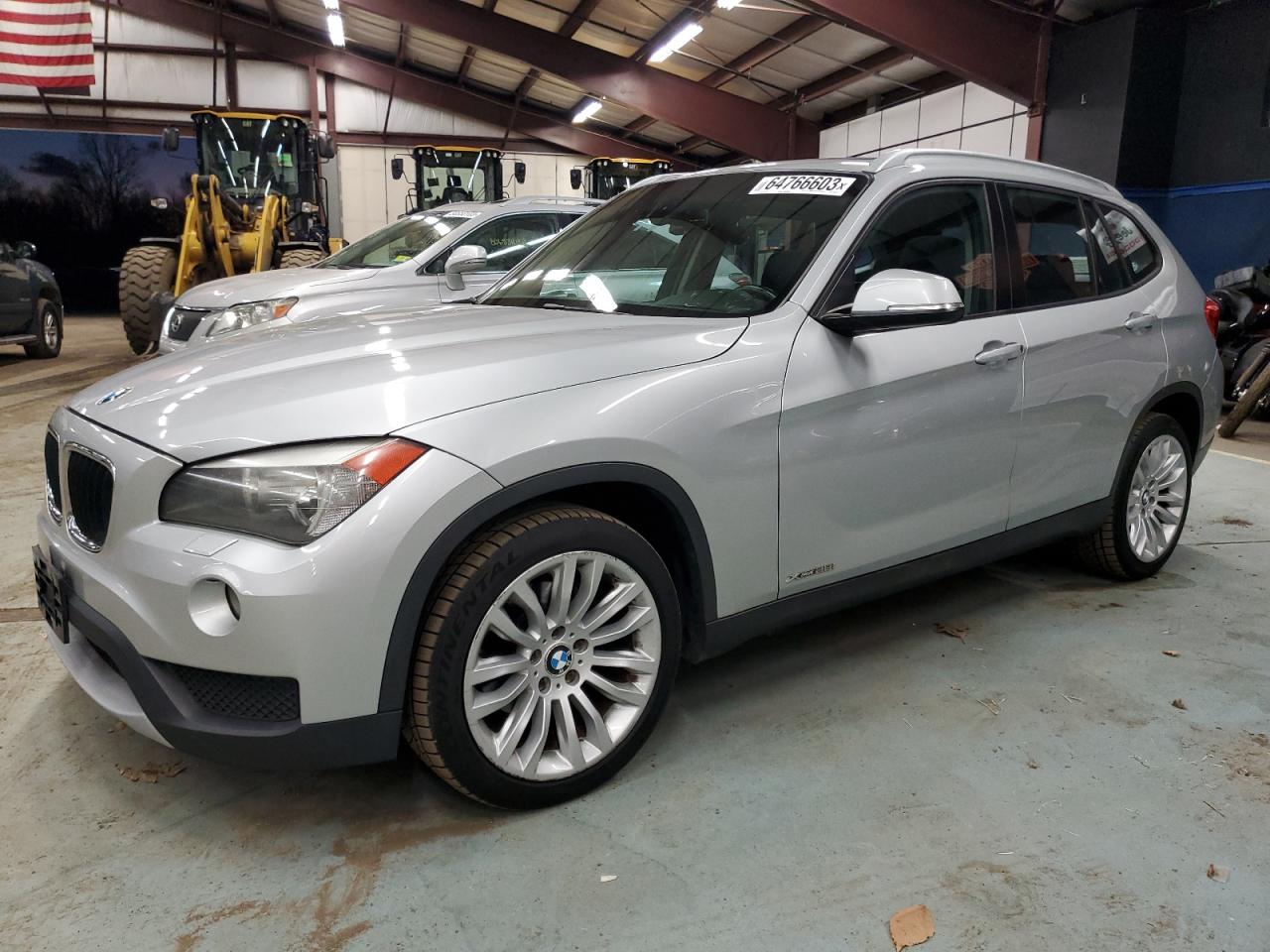 Obraz 1 z 2014 BMW X1 XDRIVE28I 2014 z VIN WBAVL1C56EVY24053