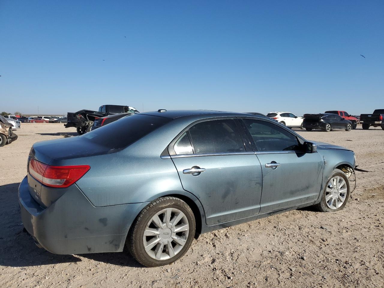 Изображение 3 2011 LINCOLN MKZ  2011 с VIN 3LNHL2JC1BR768941