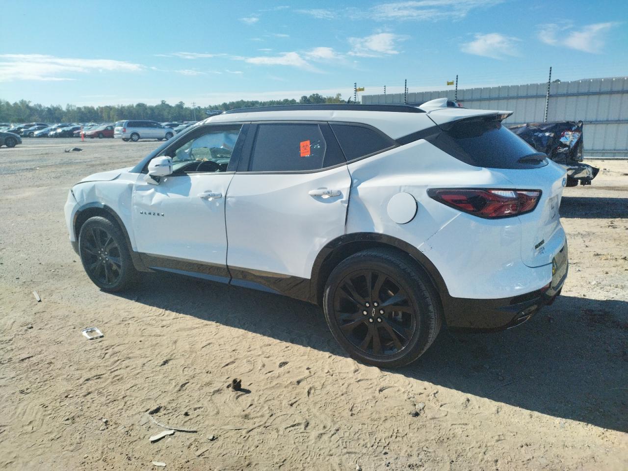Изображение 2 2019 CHEVROLET BLAZER RS 2019 с VIN 3GNKBERS6KS699562