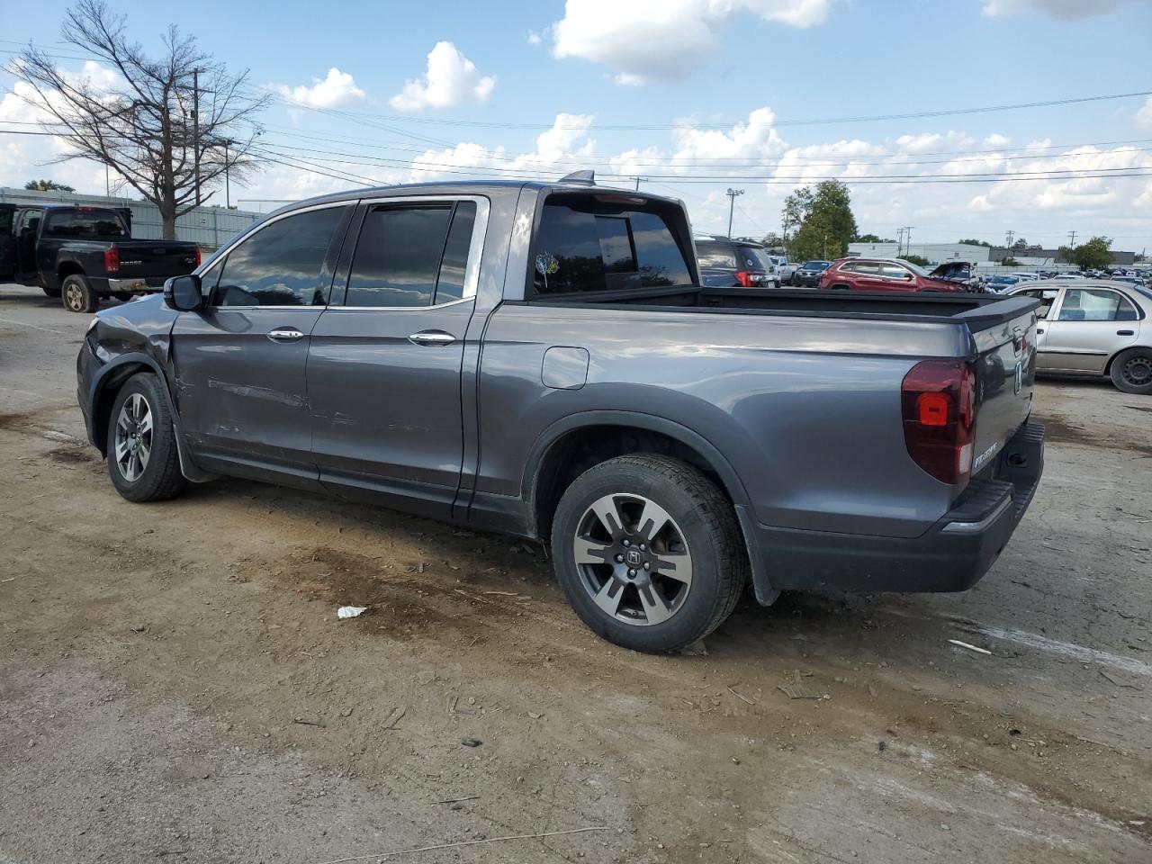 Изображение 2 2017 HONDA RIDGELINE RTL 2017 с VIN 5FPYK3F71HB011645