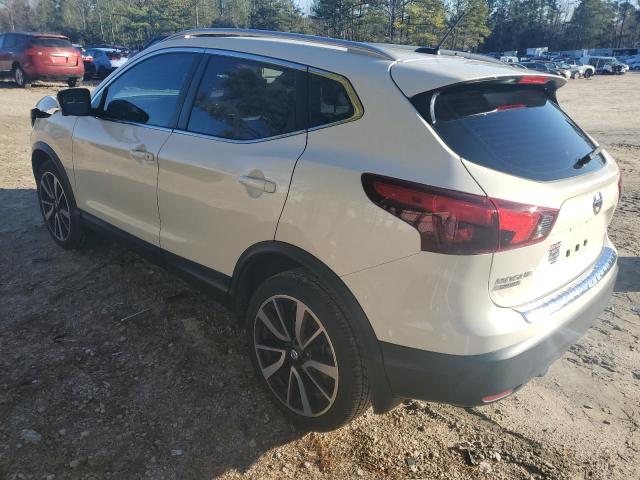 Image 2 of 2018 NISSAN ROGUE S 2018 with VIN JN1BJ1CR4JW253586