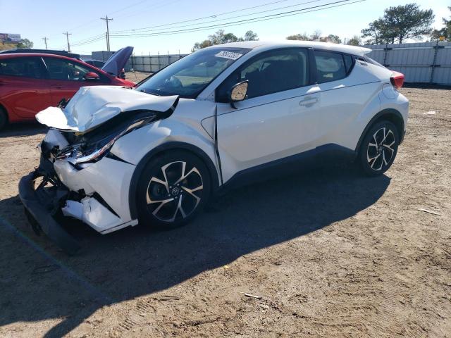 Image 1 of 2018 TOYOTA C-HR XLE 2018 with VIN JTNKHMBX5J1008329