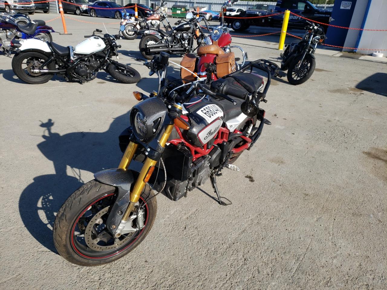 Изображение 2 2022 INDIAN MOTORCYCLE CO. FTR R CARBON 2022 с VIN 56KRZR257N3005349