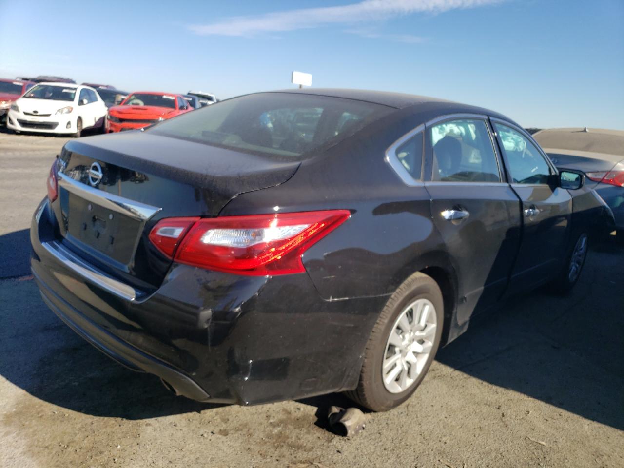 Obraz 3 z 2017 NISSAN ALTIMA 2.5 2017 z VIN 1N4AL3AP2HN305674