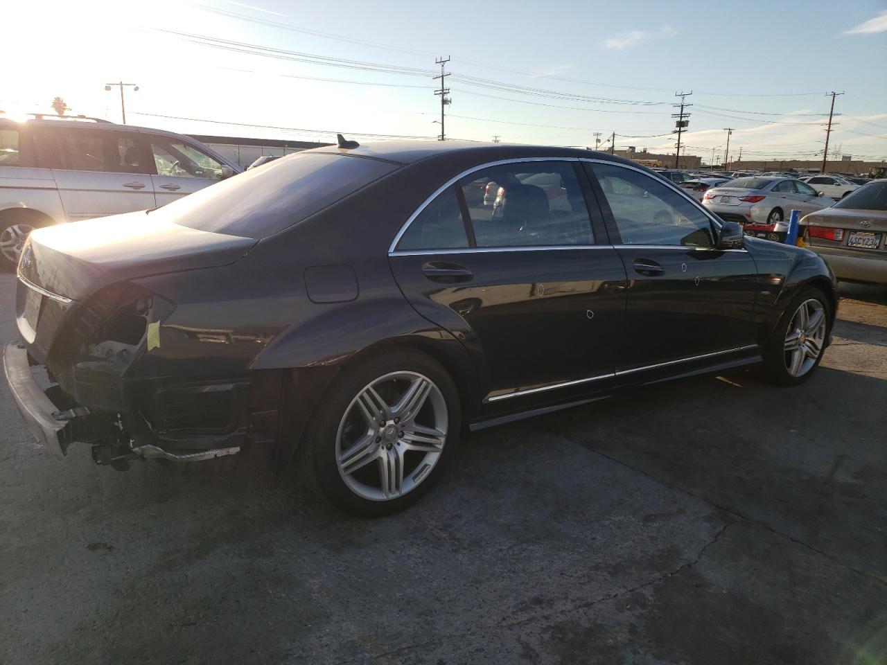 Изображение 3 2012 MERCEDES-BENZ S 550 2012 с VIN WDDNG7DB1CA470712