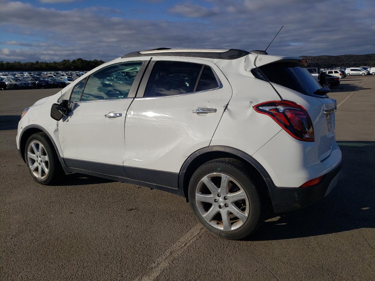 Изображение 2 2019 BUICK ENCORE ESSENCE 2019 с VIN KL4CJGSM1KB792860