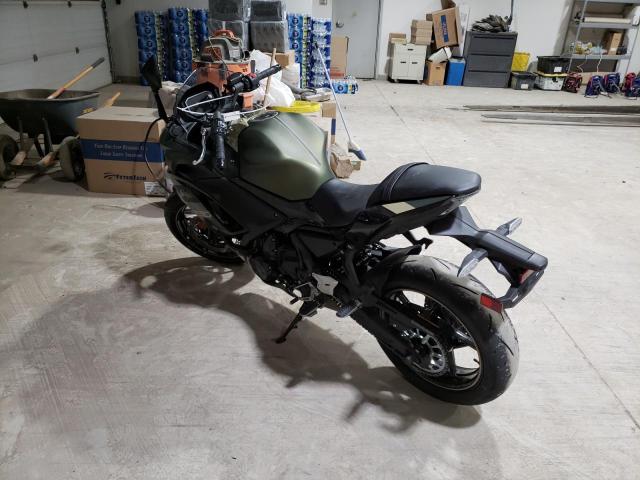 Image 3 of 2024 KAWASAKI EX650 P 2024 with VIN ML5EXEP18RDAB5308