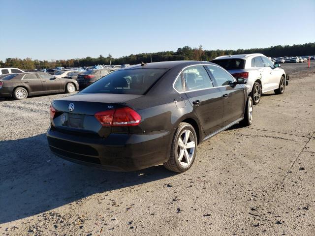 Изображение 3 2015 VOLKSWAGEN PASSAT S 2015 с VIN 1VWAT7A36FC116126