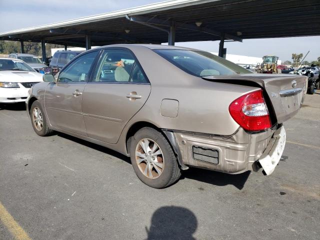 Image 2 of 2004 TOYOTA CAMRY LE 2004 with VIN 4T1BF30K14U582890
