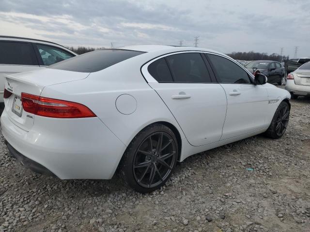 Изображение 3 2017 JAGUAR XE  2017 с VIN SAJAR4BGXHA974054