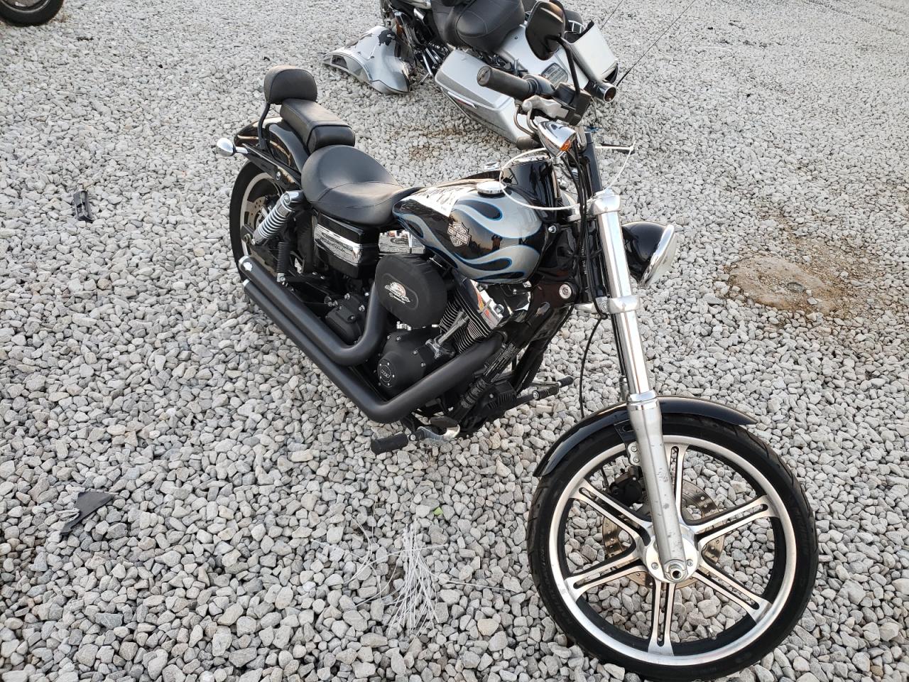Obraz 1 z 2013 HARLEY-DAVIDSON FXDWG DYNA WIDE GLIDE 2013 z VIN 1HD1GPM10DC302693