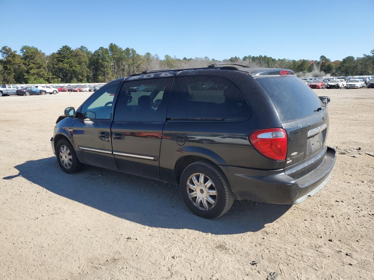 Obraz 2 z 2006 CHRYSLER TOWN & COUNTRY TOURING 2006 z VIN 2A4GP54L26R714815
