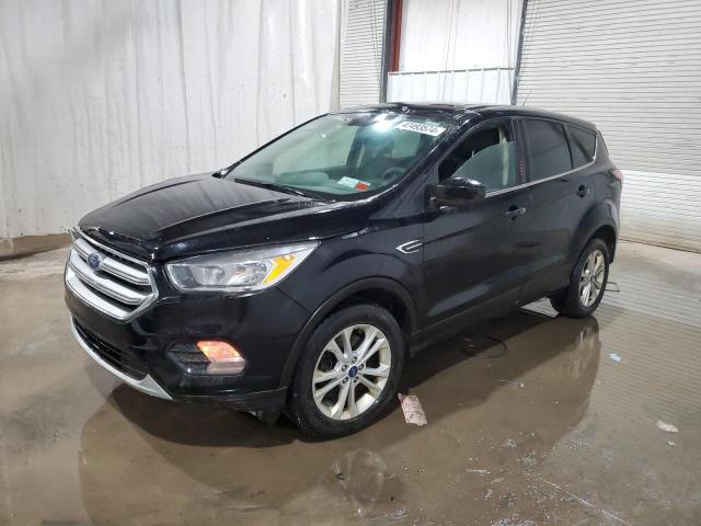Image 1 of 2017 FORD ESCAPE SE 2017 with VIN 1FMCU9GD5HUC61977