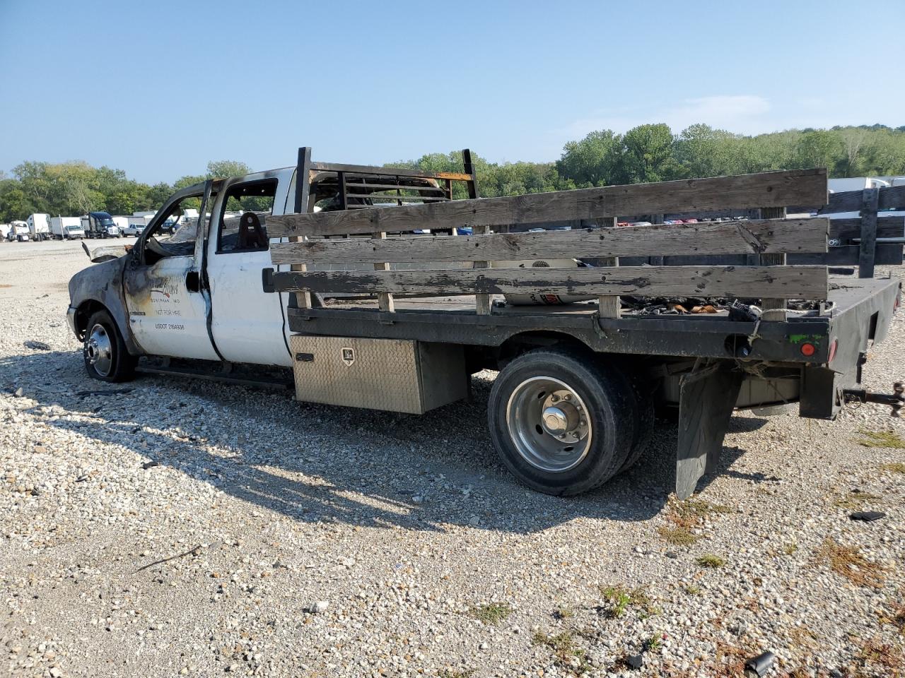 Image 2 of 2003 FORD F450 SUPER DUTY 2003 with VIN 1FDXW47F23EA40789