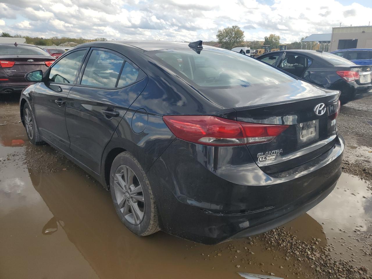 Image 2 of 2017 HYUNDAI ELANTRA SE 2017 with VIN 5NPD84LF1HH123886