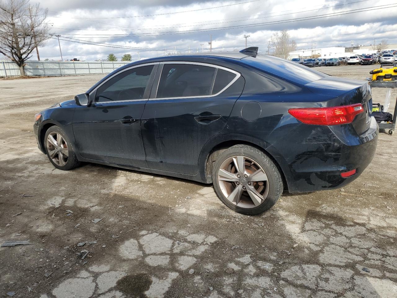 Obraz 2 z 2013 ACURA ILX 20 PREMIUM 2013 z VIN 19VDE1F50DE003210