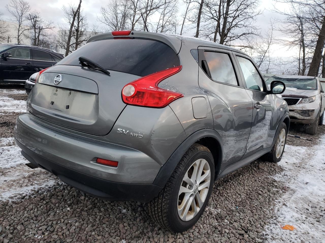 Image 3 of 2011 NISSAN JUKE S 2011 with VIN JN8AF5MV7BT007751
