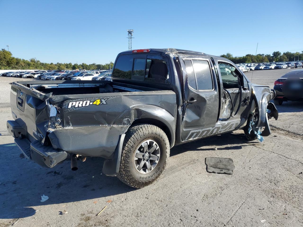 Image 3 of 2015 NISSAN FRONTIER S 2015 with VIN 1N6AD0EV3FN712041