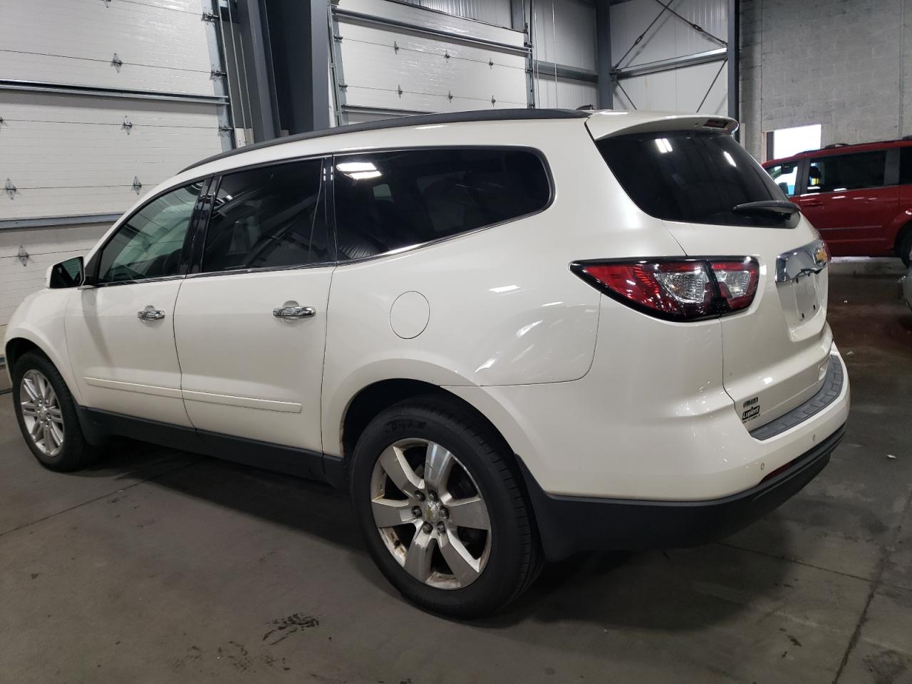 Image 2 of 2013 CHEVROLET TRAVERSE LT 2013 with VIN 1GNKVGKDXDJ139434
