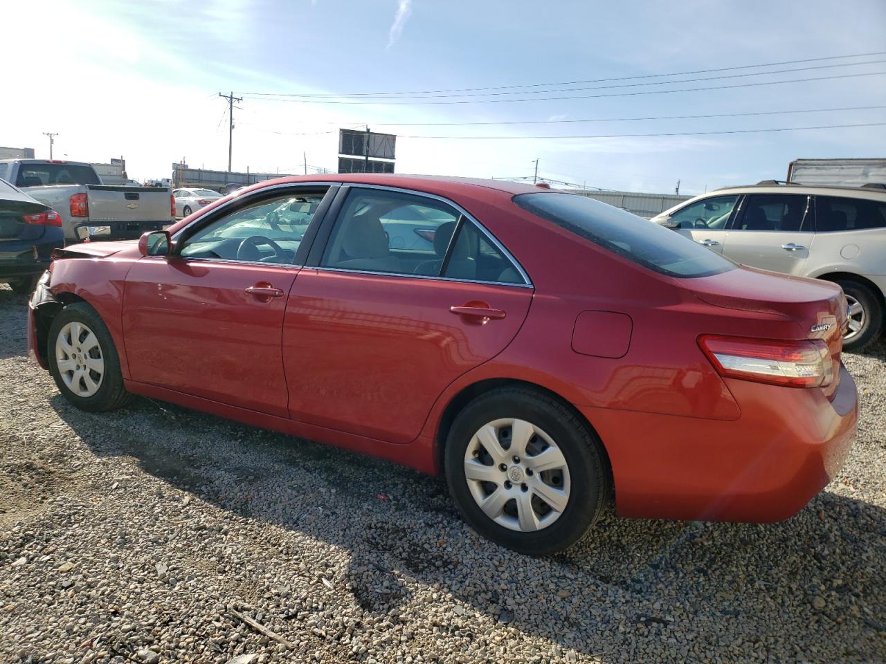 Obraz 2 z 2010 TOYOTA CAMRY BASE 2010 z VIN 4T1BF3EK0AU041768