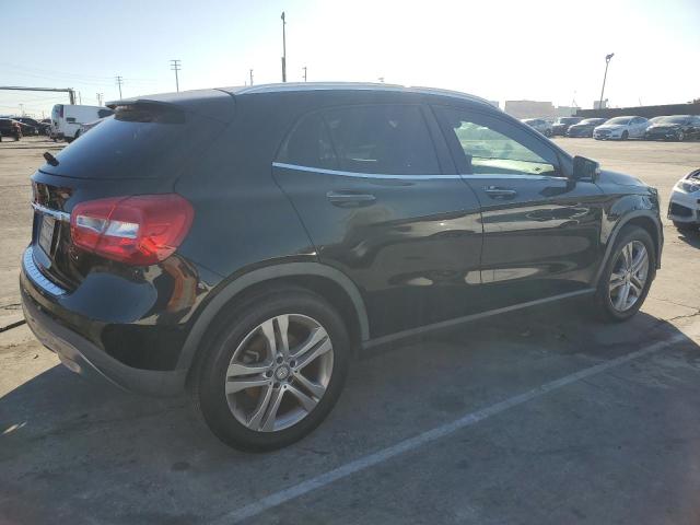 Image 3 of 2017 MERCEDES-BENZ GLA 250 2017 with VIN WDCTG4EB7HJ338392