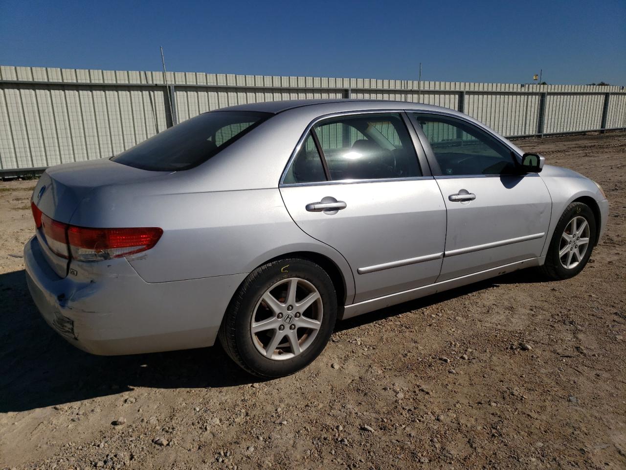 Image 3 of 2003 HONDA ACCORD EX 2003 with VIN 1HGCM665X3A027875
