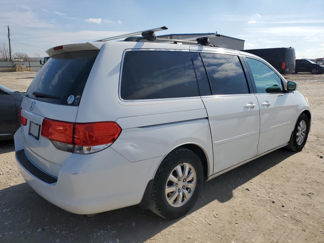 Image 3 of 2010 HONDA ODYSSEY EXL 2010 with VIN 5FNRL3H79AB027945