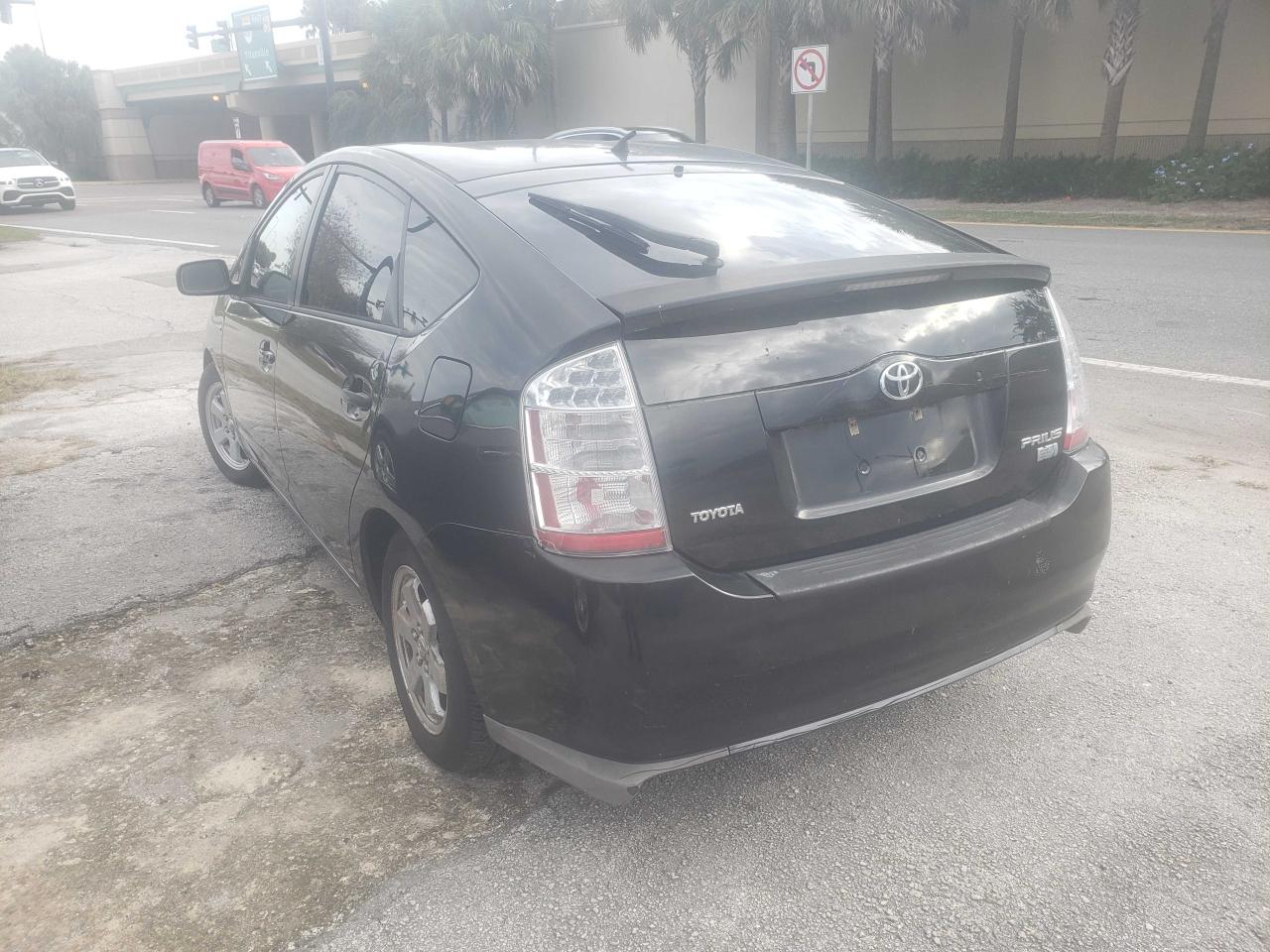 Obraz 3 z 2008 TOYOTA PRIUS  2008 z VIN JTDKB20U887816832