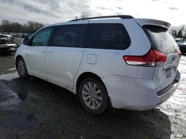 Изображение 2 2011 TOYOTA SIENNA XLE 2011 с VIN 5TDDK3DC6BS011943