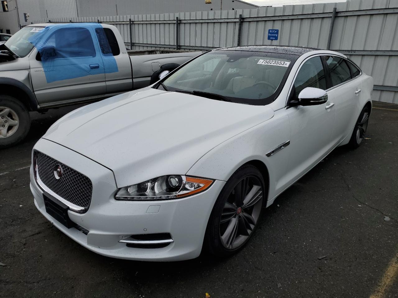 Image 1 of 2015 JAGUAR XJL SUPERCHARGED 2015 with VIN SAJWA2GT3FMV85419