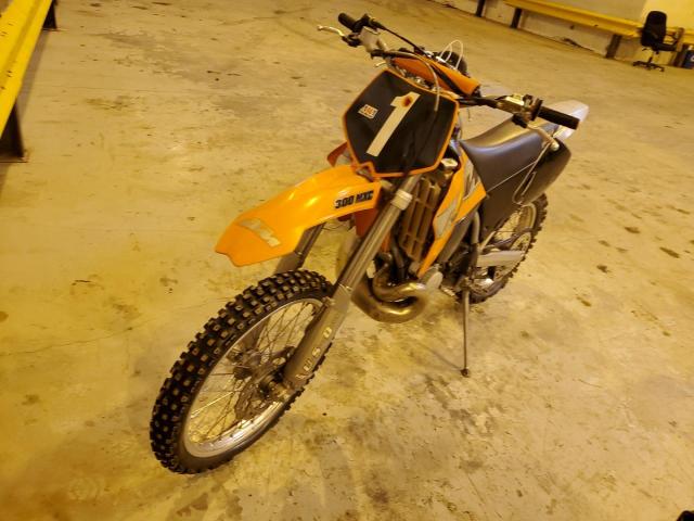 Изображение 2 2000 KTM 300 MXC 2000 с VIN VBKMXK239YM414347