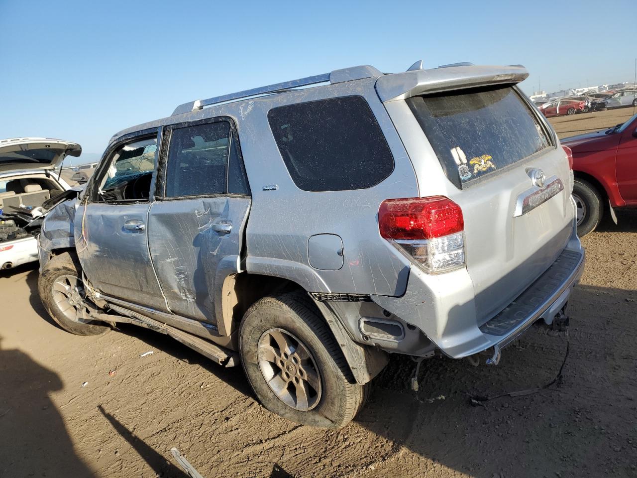Image 2 of 2011 TOYOTA 4RUNNER SR5 2011 with VIN JTEZU5JR2B5018894