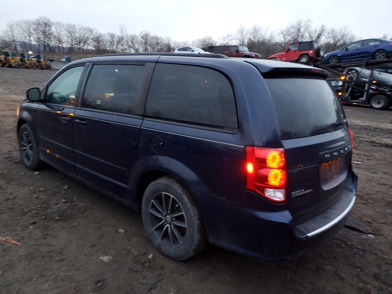 Image 2 of 2017 DODGE GRAND CARAVAN GT 2017 with VIN 2C4RDGEG1HR790632