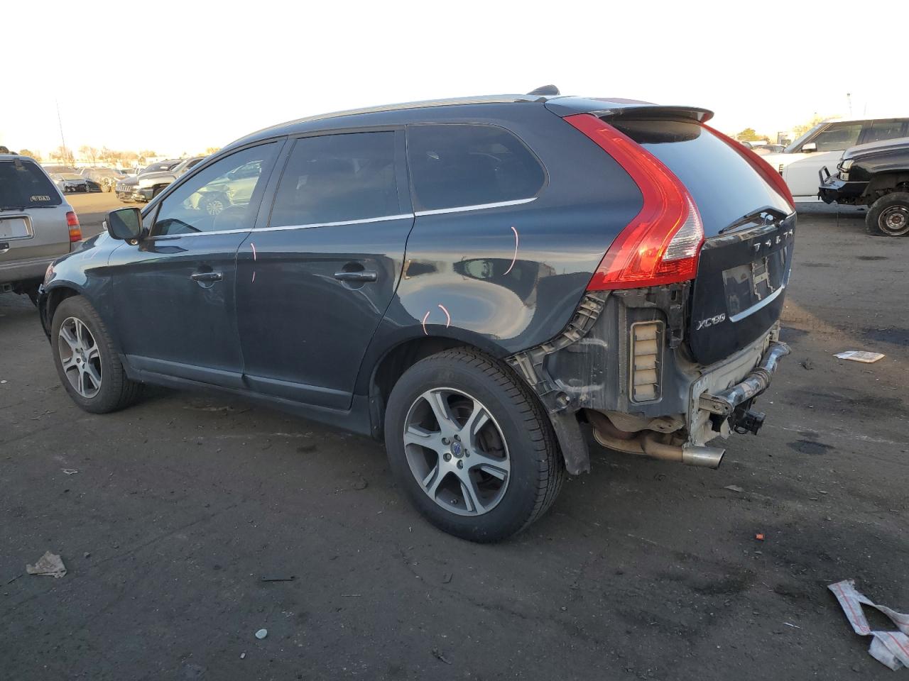 Obraz 2 z 2012 VOLVO XC60 T6 2012 z VIN YV4902DZ6C2280931