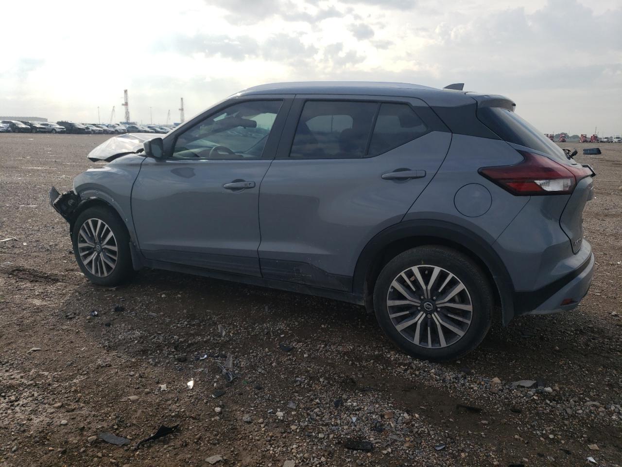 Изображение 2 Nissan Kicks Sv 2021 с VIN 3N1CP5CV5ML486667