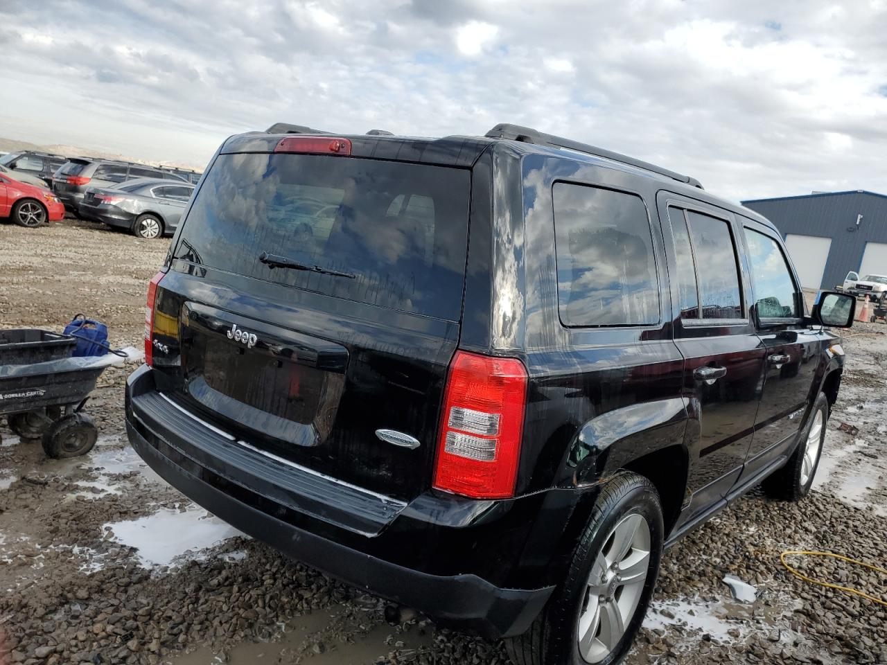 Obraz 3 z 2015 JEEP PATRIOT LATITUDE 2015 z VIN 1C4NJRFBXFD272704