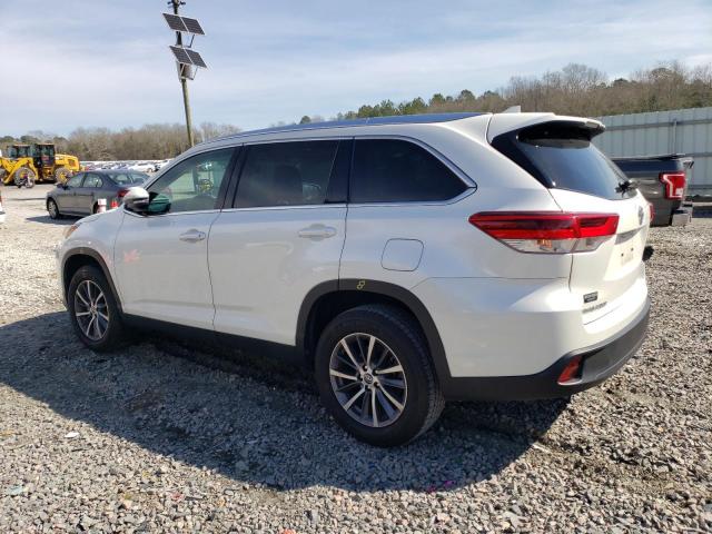 Image 2 of 2019 TOYOTA HIGHLANDER SE 2019 with VIN 5TDKZRFH4KS319272