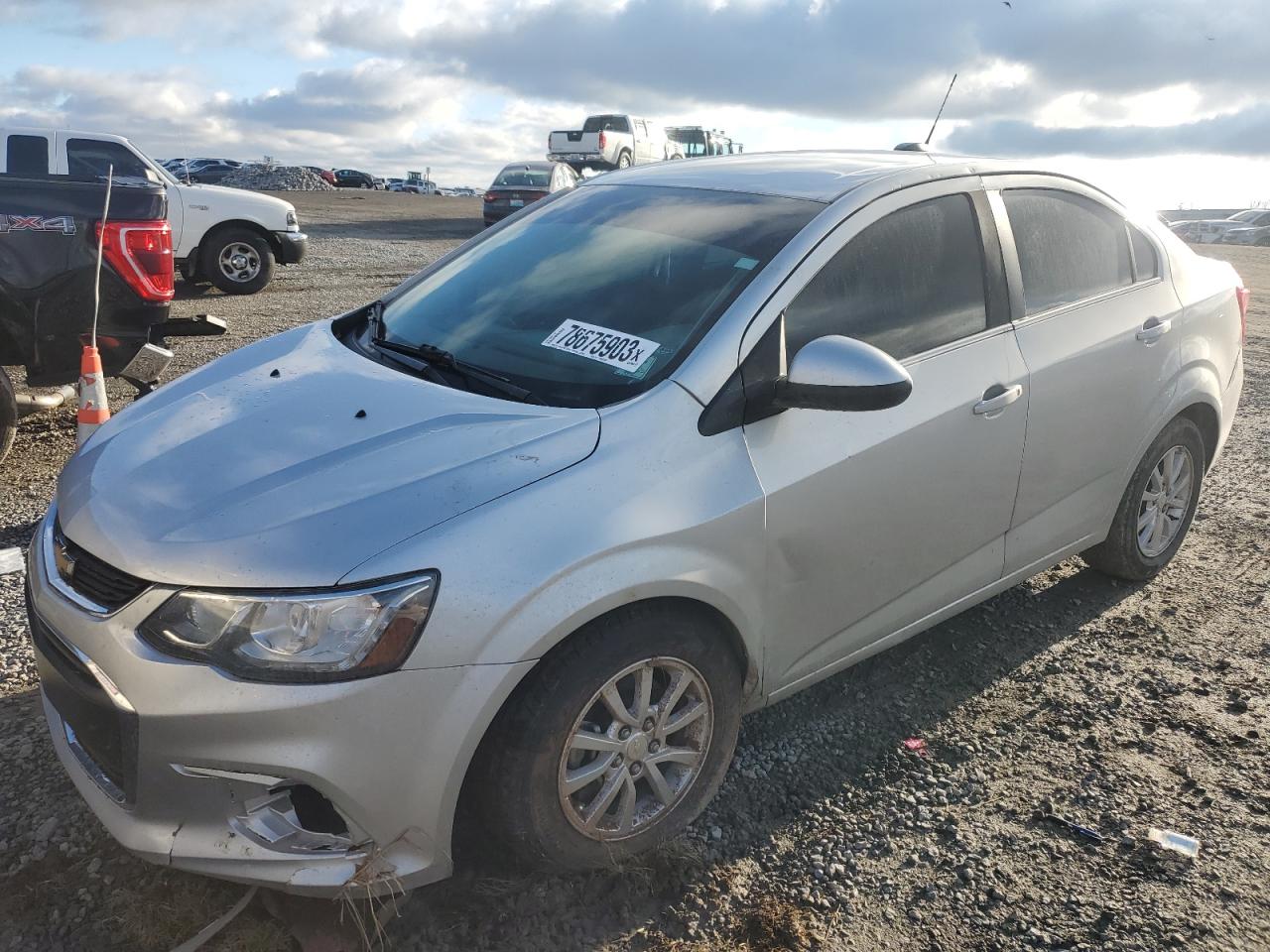 Изображение 1 2018 CHEVROLET SONIC LT 2018 с VIN 1G1JD5SH2J4127313