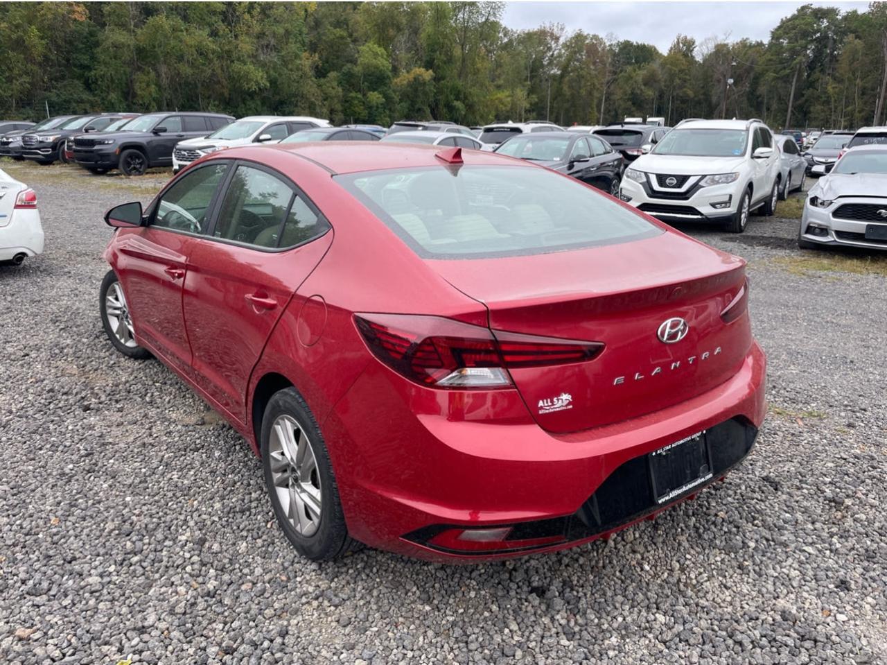 Image 3 of 2020 HYUNDAI ELANTRA SEL 2020 with VIN 5NPD84LF1LH501911