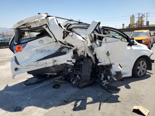 Изображение 3 2018 TOYOTA SIENNA SE 2018 с VIN 5TDXZ3DC3JS923324