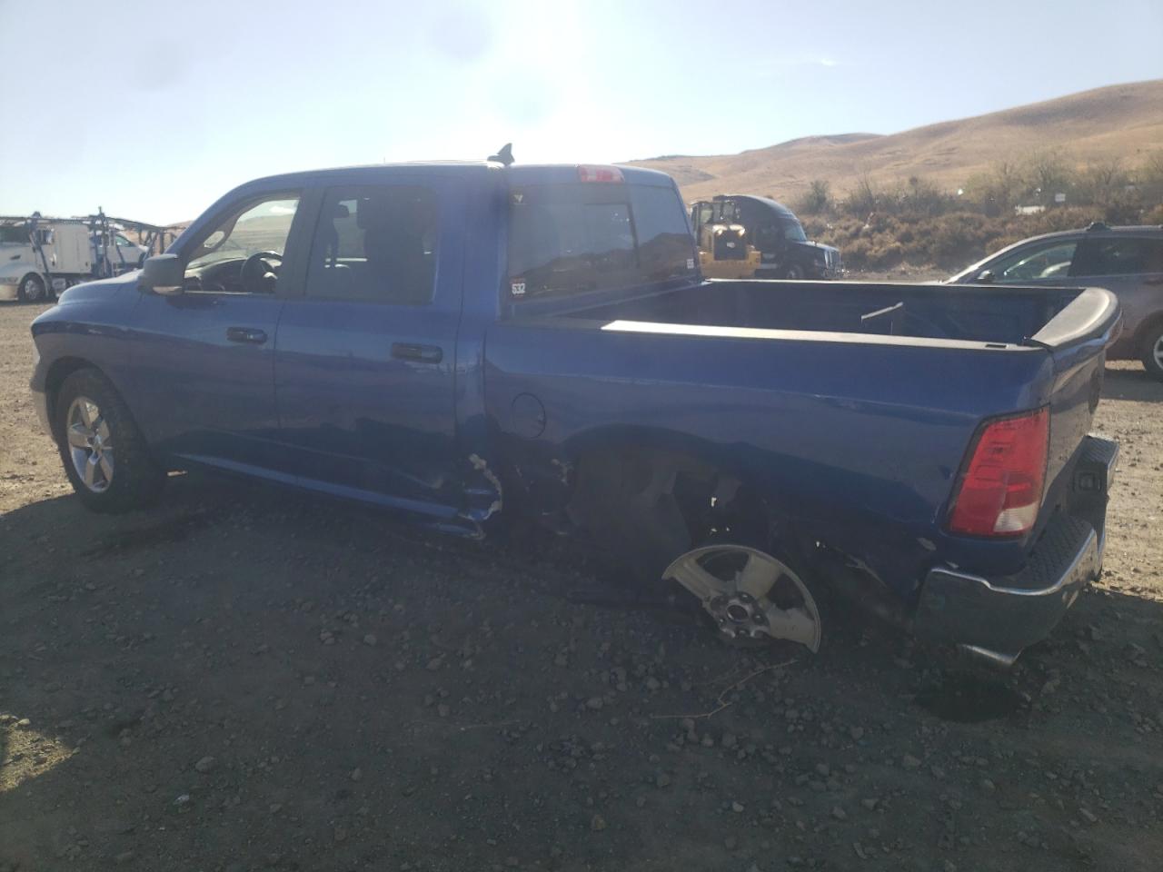 Image 2 of 2018 RAM 1500 SLT 2018 with VIN 1C6RR7LT9JS335301