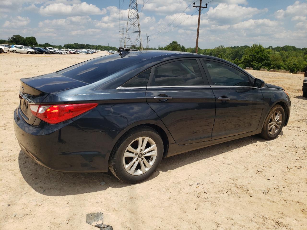 Obraz 3 z 2013 HYUNDAI SONATA GLS 2013 z VIN 5NPEB4AC5DH746839