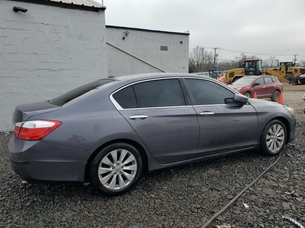 Изображение 3 2015 HONDA ACCORD EXL 2015 с VIN 1HGCR2F87FA104940