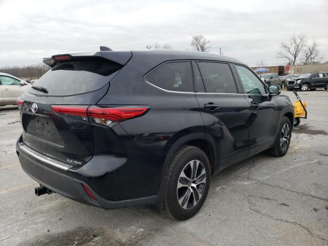 Obraz 3 z 2022 TOYOTA HIGHLANDER XLE 2022 z VIN 5TDGZRBH7NS574904