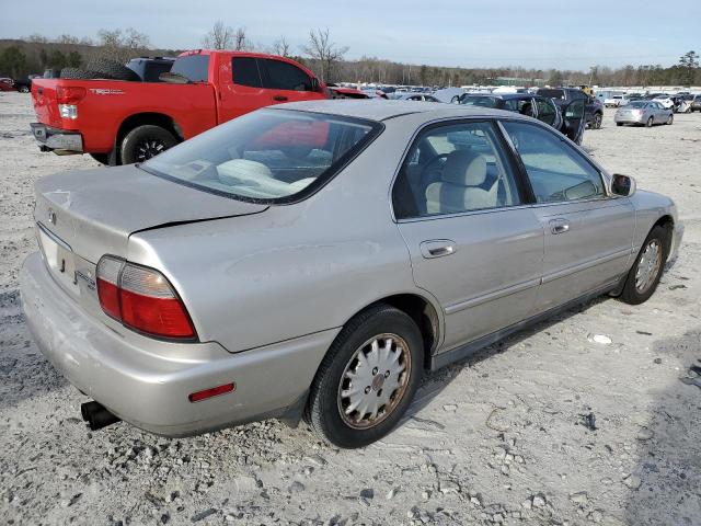Image 3 of 1996 HONDA ACCORD EX 1996 with VIN 1HGCD5657TA163181